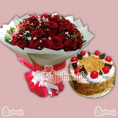 Buy 50 Roses bunch and half kg Fresh fruit cake