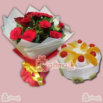For your loved ones 10 Red Roses Bunch with half kg Fresh Fruits Cake