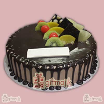 Send Delicious choco Vanilla With fresh fruits touch delight cake deliver online send cakes to India